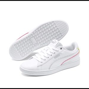 Women’s PUMA Sneakers